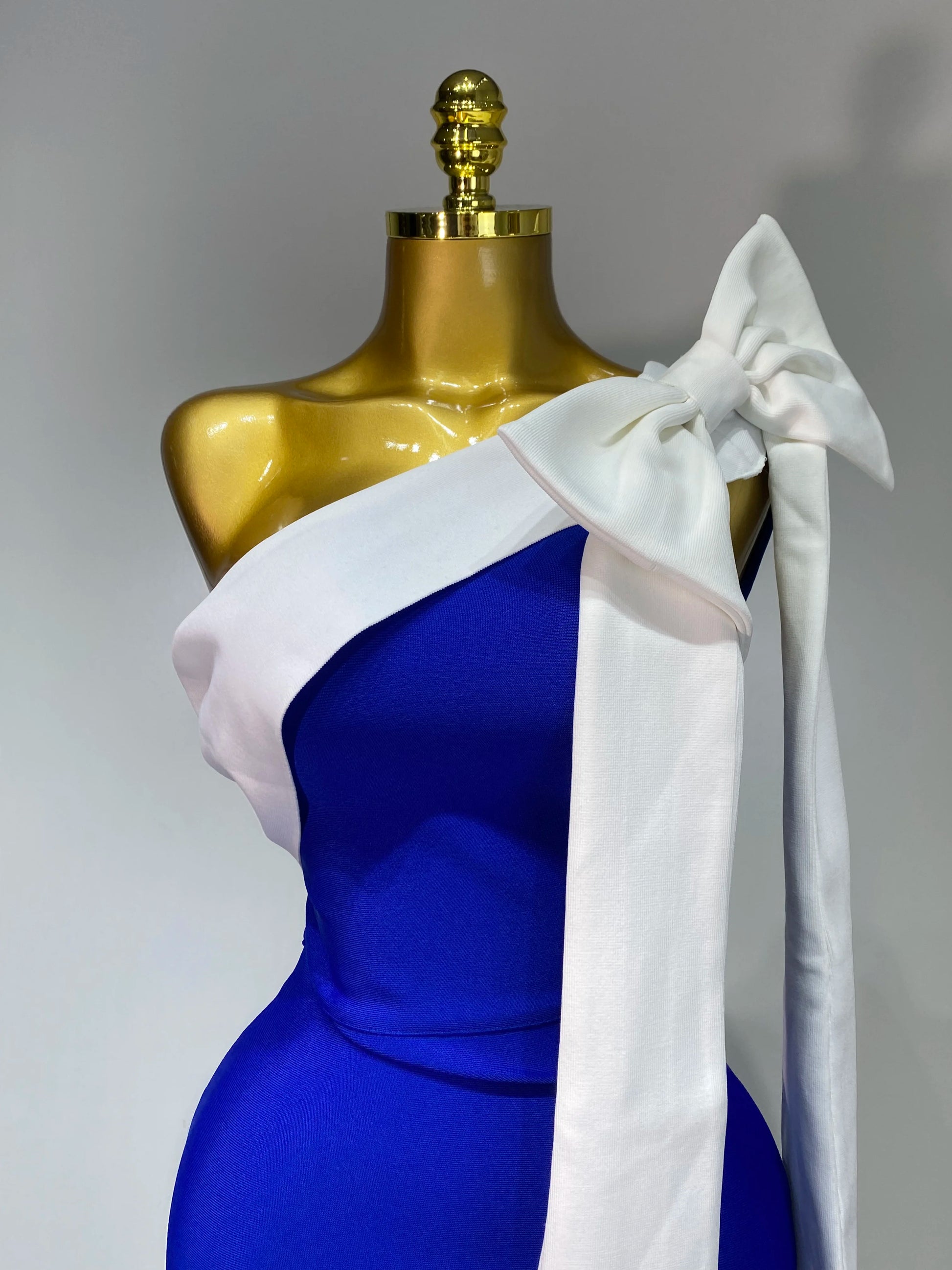 One Shoulder Splicing Bow Bodycon Bandaged Dress