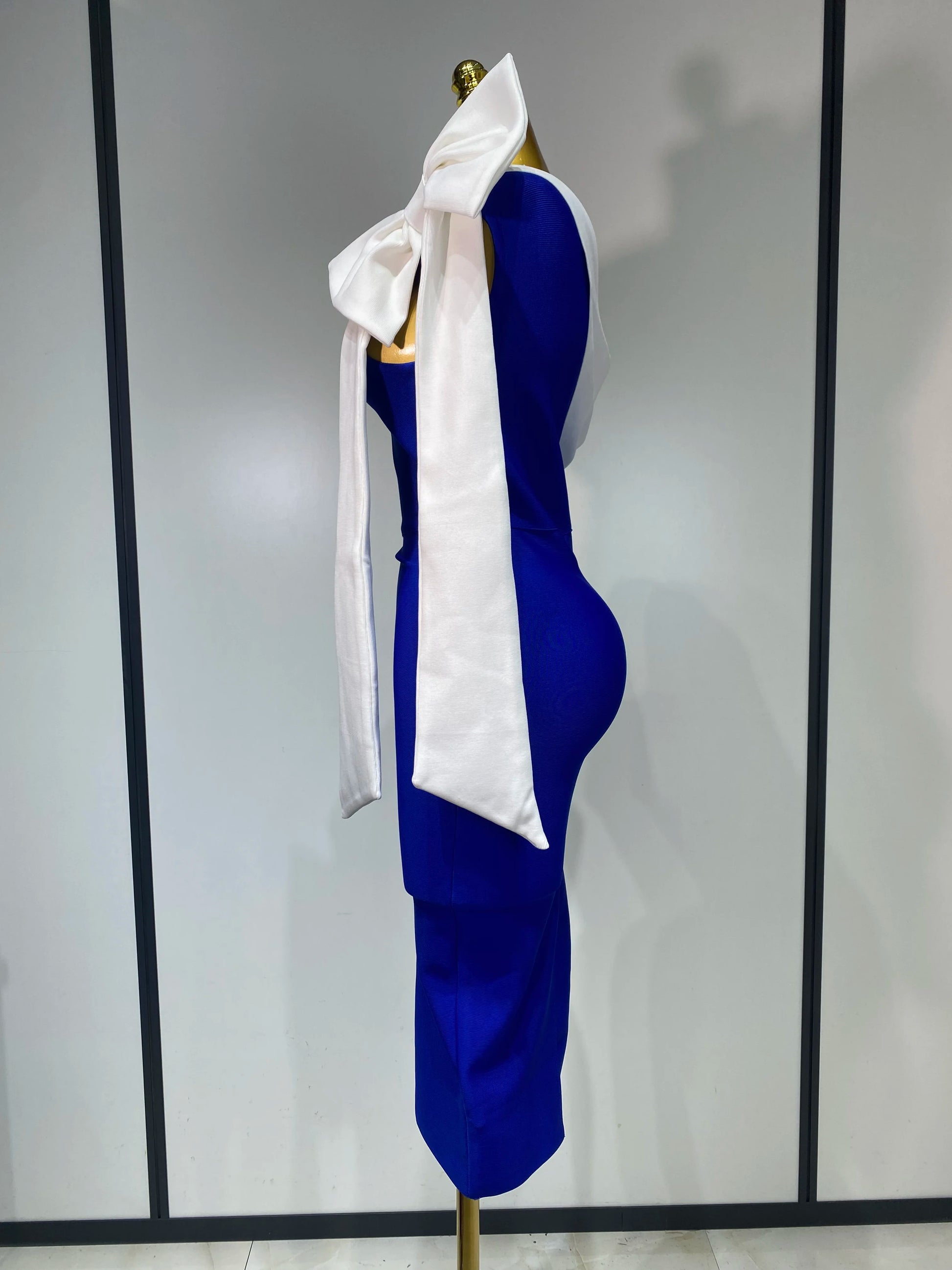 One Shoulder Splicing Bow Bodycon Bandaged Dress