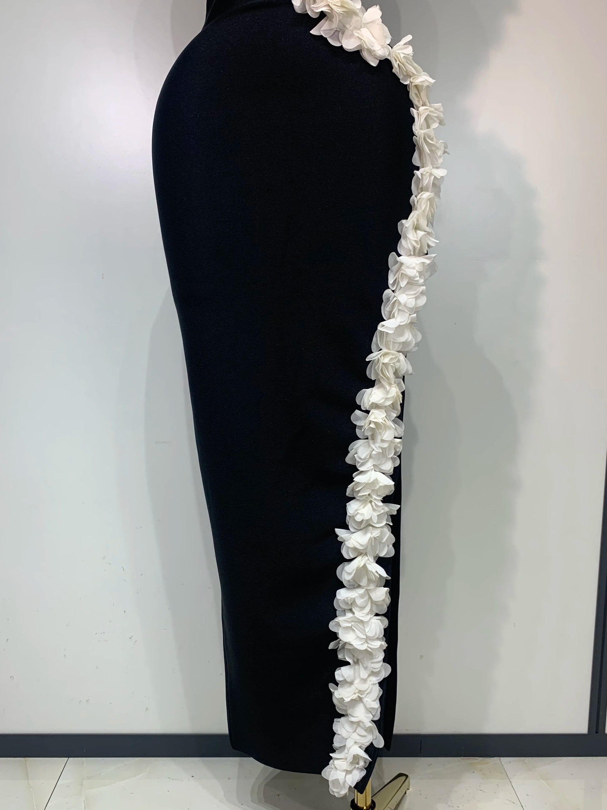 O Neck Flower Cut Out Maxi Long Bodycon Bandage Dress